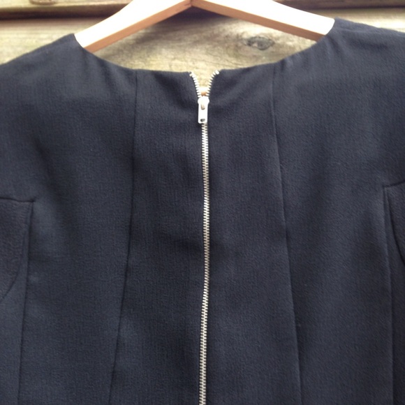 LBD from Bar III - Picture 5 of 7